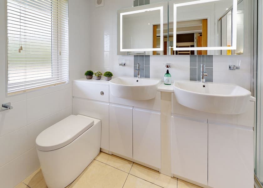 Kite Deluxe Lodge - Willow Lakes Lodges, Ashby cum Fenby