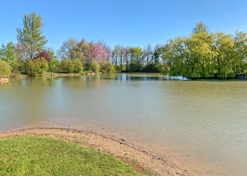 Swan Lodge - Willow Lakes Lodges, Ashby cum Fenby