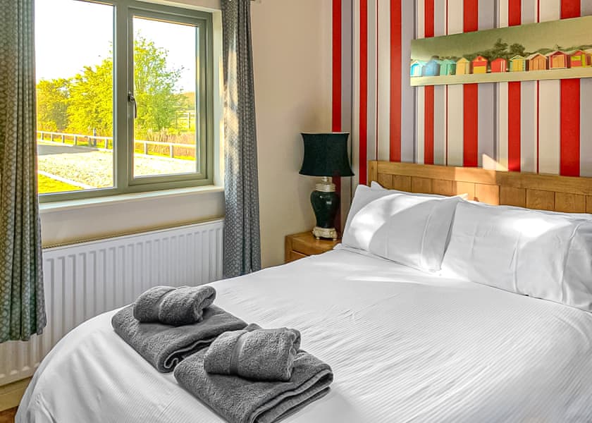 Swift Lodge - Willow Lakes Lodges, Ashby cum Fenby