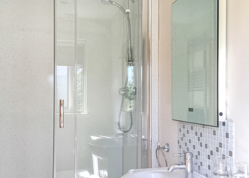 Swift Lodge - Willow Lakes Lodges, Ashby cum Fenby