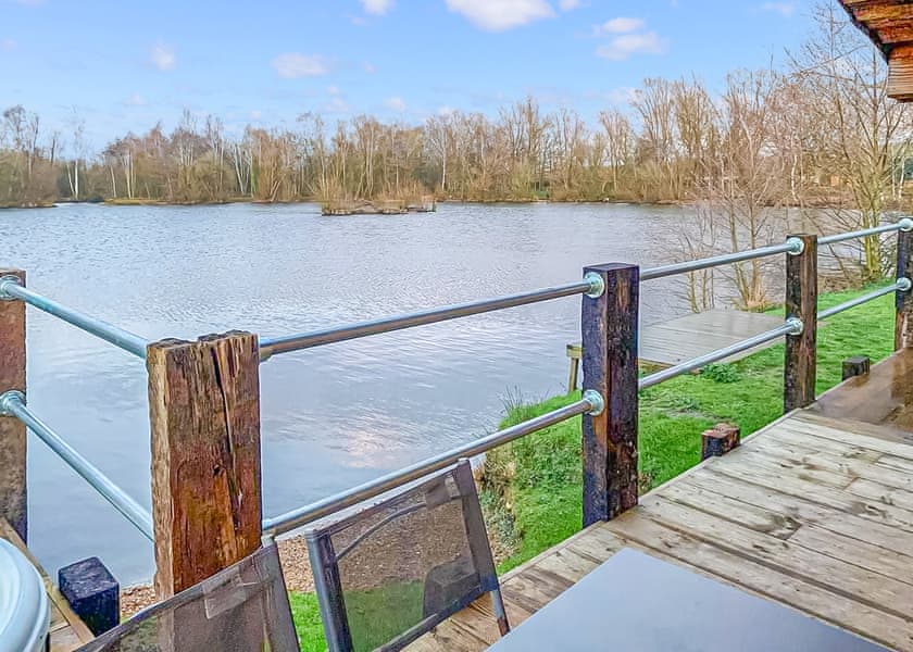 Larch Plus Parkside 4 in King’s Lynn Hoseasons