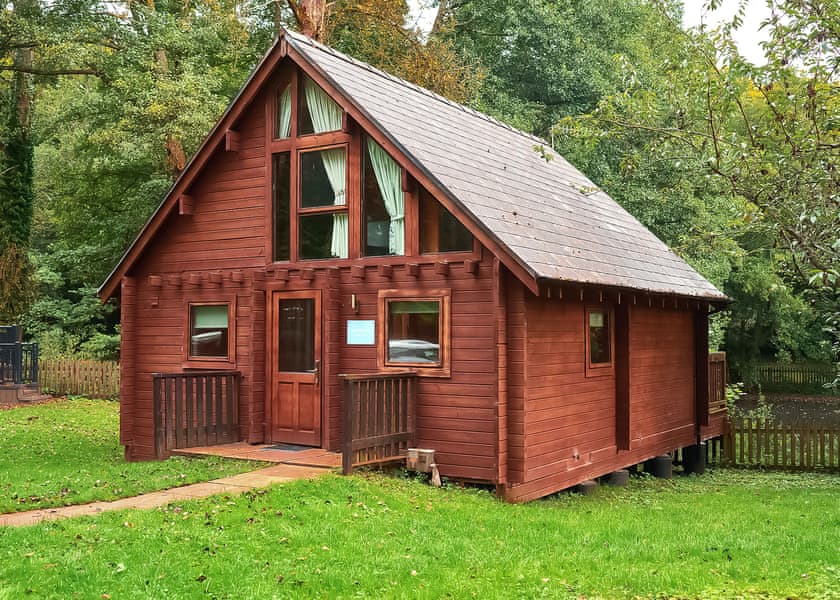 3 Bed Log Cabin - Whitemead Forest Park, Forest of Dean