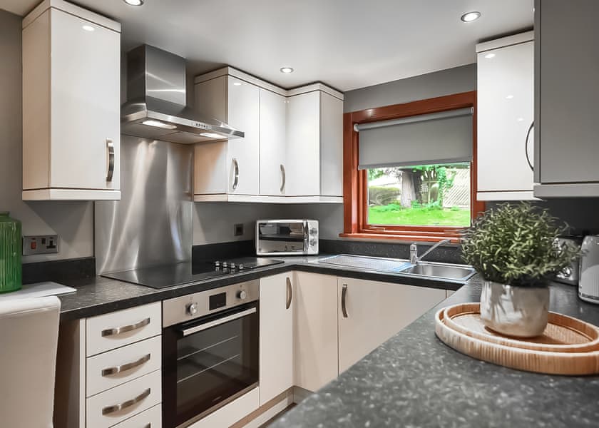 3 Bed Log Cabin - Whitemead Forest Park, Forest of Dean