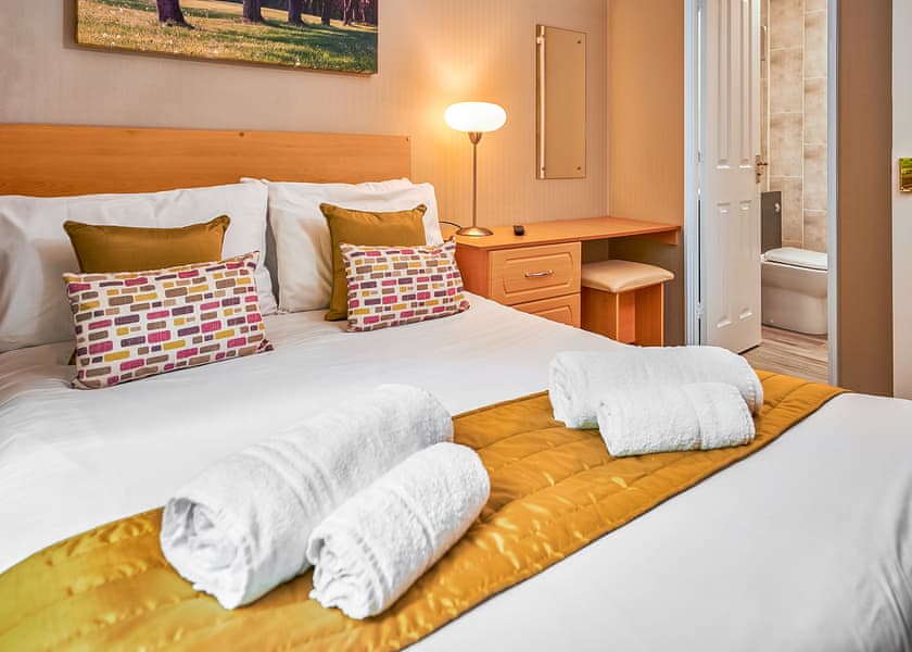 Woodland Lodge - Whitemead Forest Park, Forest of Dean