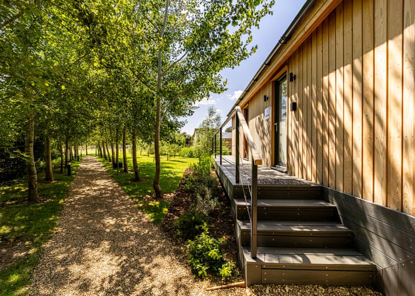 Woad Mill Lakeside Lodges, Boston