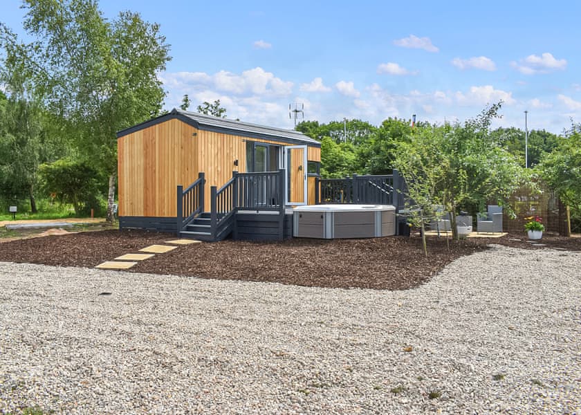 The Hideaway VIP - Watermill Leisure Park, Moortown