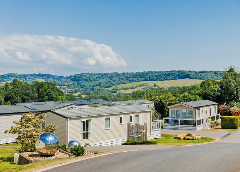 Wood Farm, Charmouth