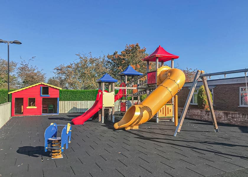 Childrens play area | Woodthorpe Leisure Park, Woodthorpe