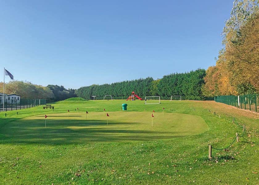 Golf | Woodthorpe Leisure Park, Woodthorpe