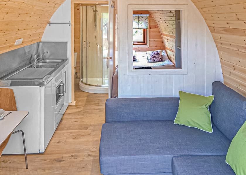 Oaktree Pod - Woodthorpe Leisure Park, Woodthorpe