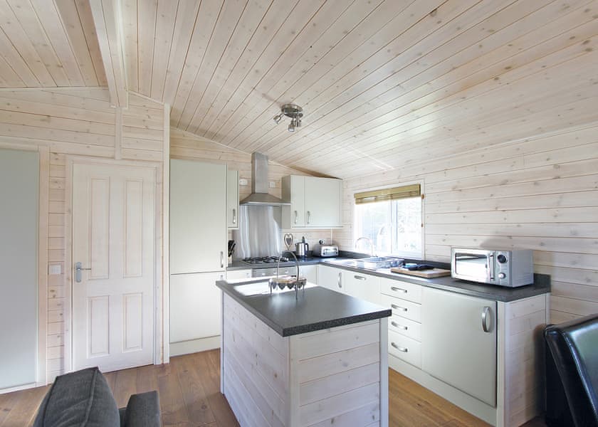 Typical Woodlands Lodge 3 | Woodthorpe Leisure Park, Woodthorpe