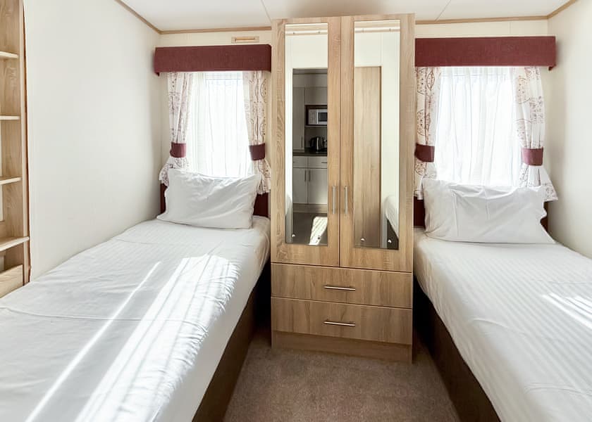 Platinum 2 WCF - Woodthorpe Leisure Park, Woodthorpe