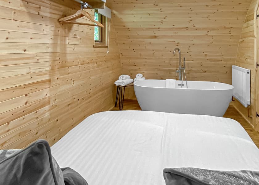 Acorn Couples Retreat - Woodthorpe Leisure Park, Woodthorpe