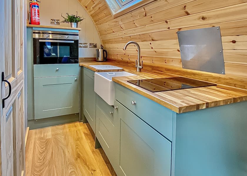 Maple Superior Couples Pod - Woodthorpe Leisure Park, Woodthorpe