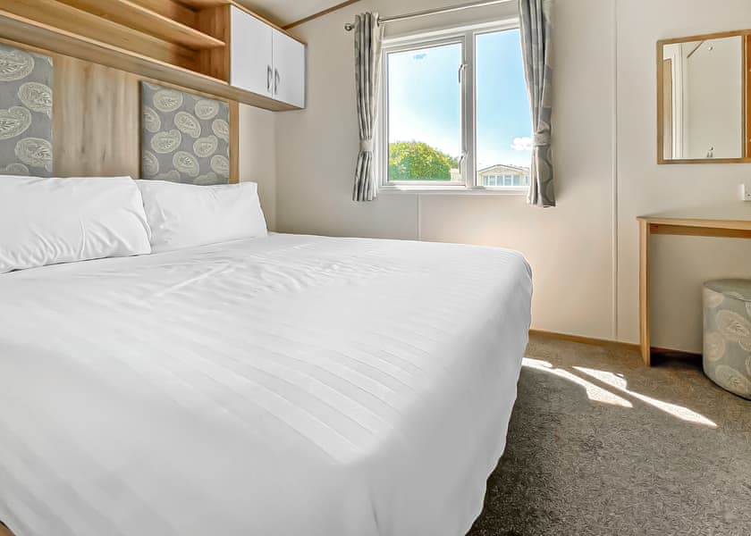 Platinum 2 Pet - Woodthorpe Leisure Park, Woodthorpe