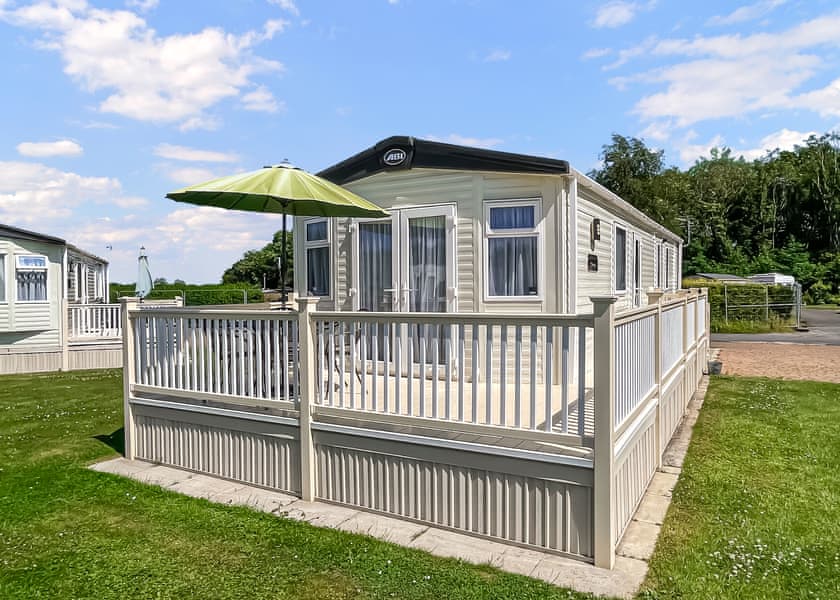 Platinum 2 Plus Pet - Woodthorpe Leisure Park, Woodthorpe