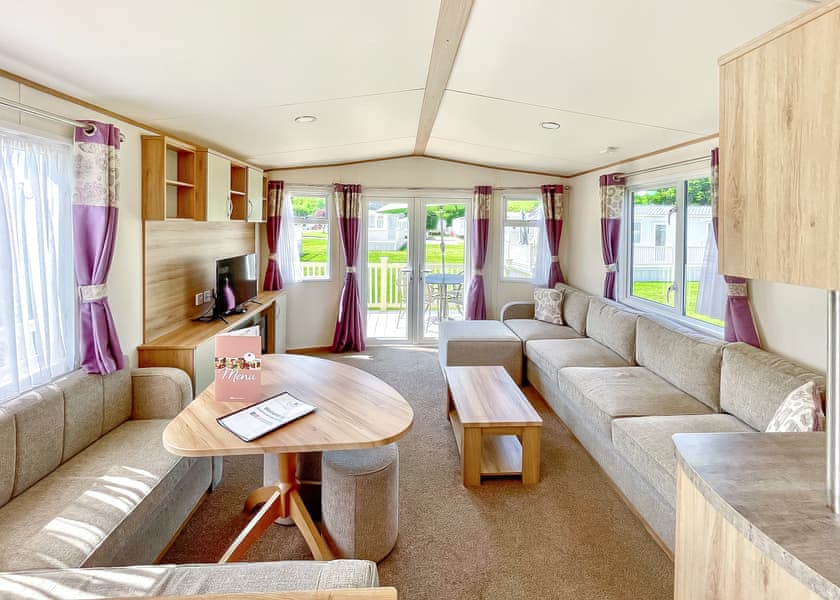 Platinum 2 Plus Pet - Woodthorpe Leisure Park, Woodthorpe