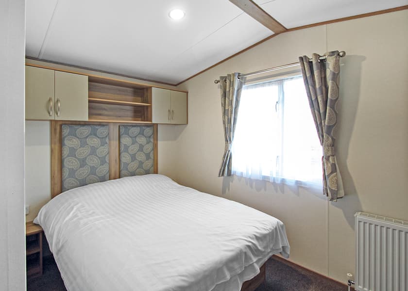 Platinum 3 Pet - Woodthorpe Leisure Park, Woodthorpe