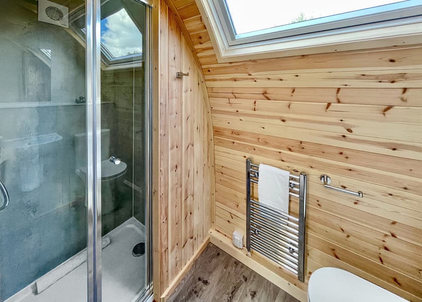 Maple Couples Pod - Woodthorpe Leisure Park, Woodthorpe
