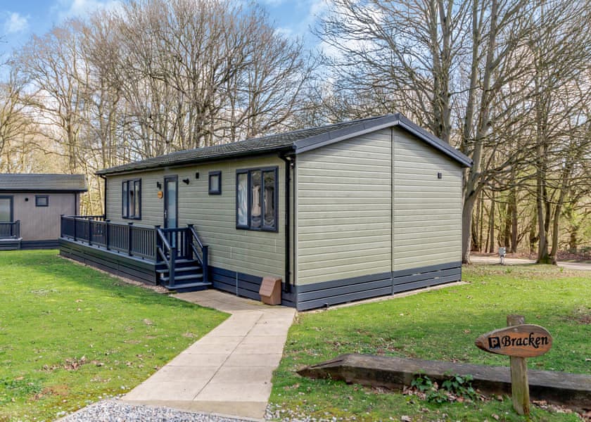 Prestige Woodland Lodge - Woolverstone Marina Lodge Park, Woolverstone, Ipswich