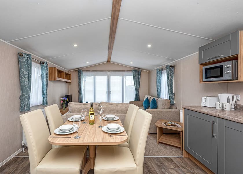 Woodlands Platinum - Woodlands Hall, Ruthin