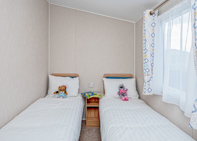 Woodlands Platinum - Woodlands Hall, Ruthin