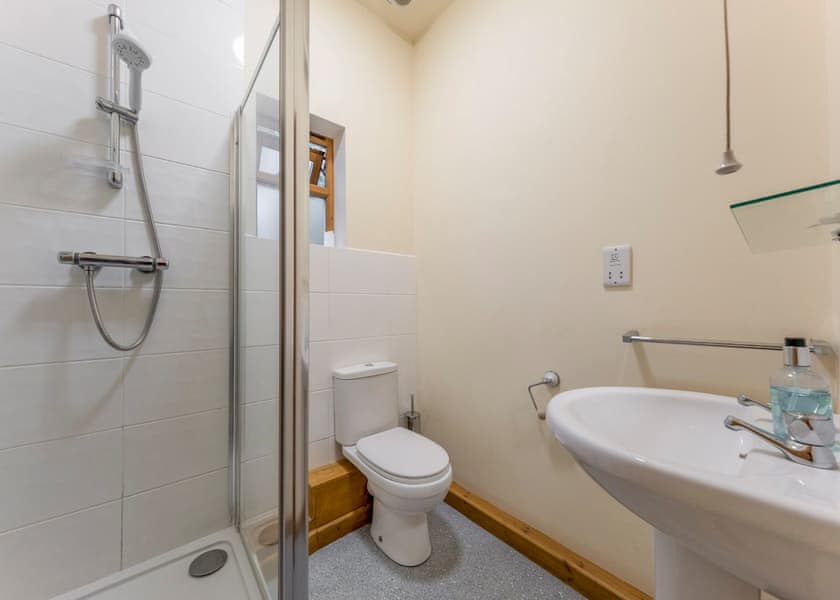 Woodland Rowan Lodge - Woodland Park Lodges, Ellesmere