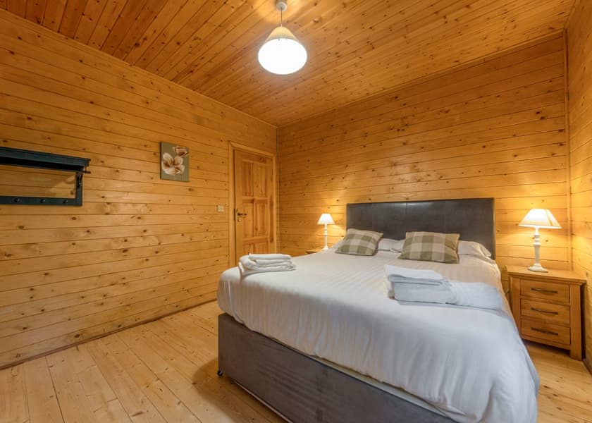 Woodland Oak Lodge - Woodland Park Lodges, Ellesmere