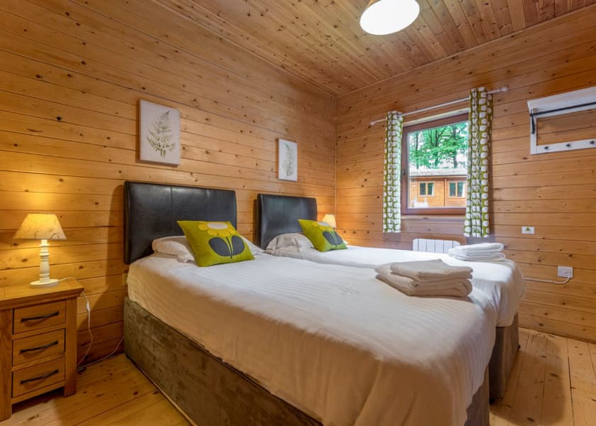 Woodland Oak Lodge - Woodland Park Lodges, Ellesmere