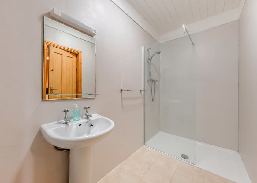 Woodland Oak Lodge - Woodland Park Lodges, Ellesmere