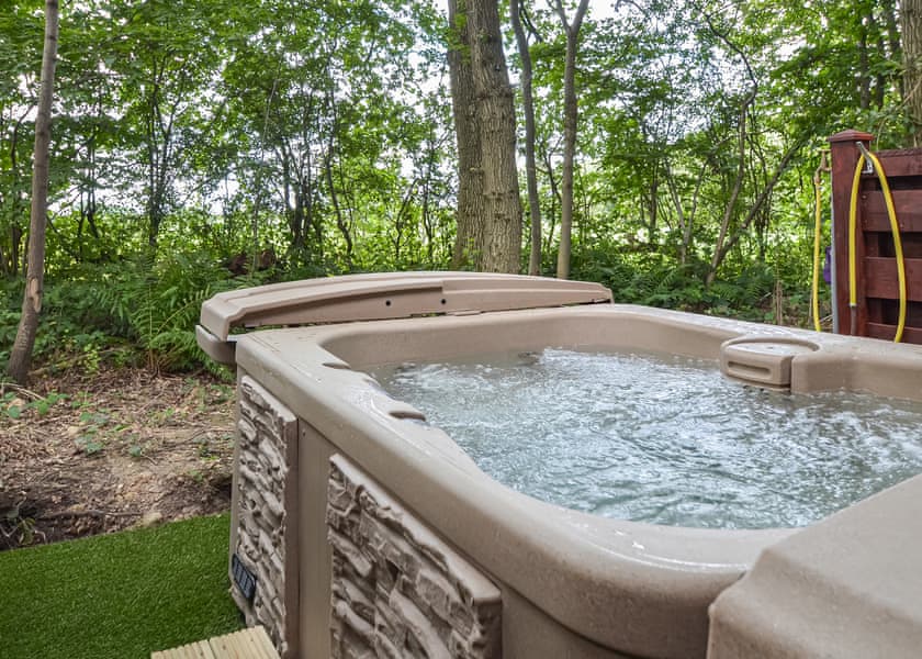 Woodland Willow Lodge - Woodland Park Lodges, Ellesmere