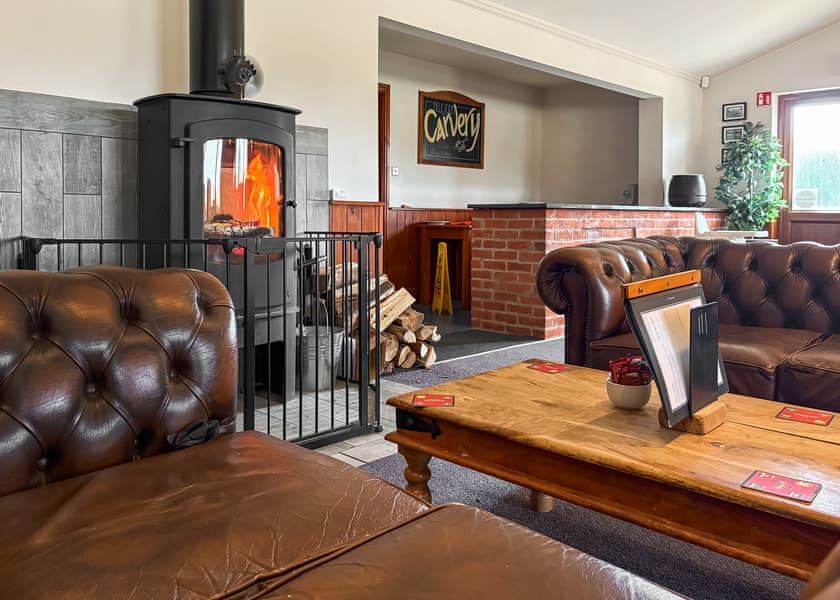 Woodland Waters, Ancaster