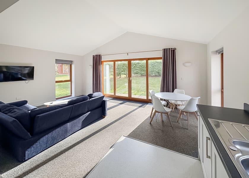 Woodview Lodge 4 - Woodland Waters, Ancaster