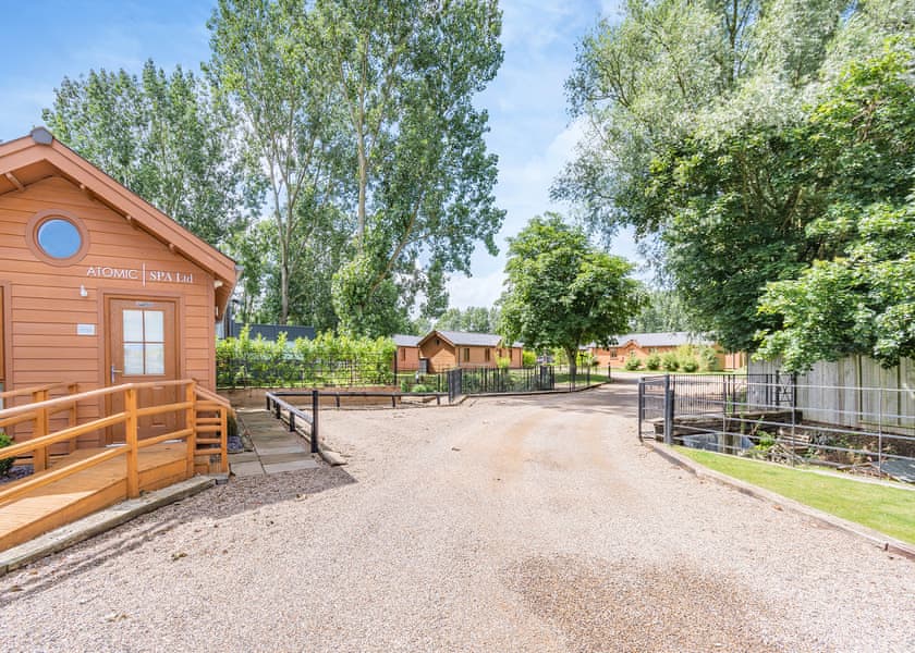 Willow Pastures Country Park, Skirlaugh, Nr Hull