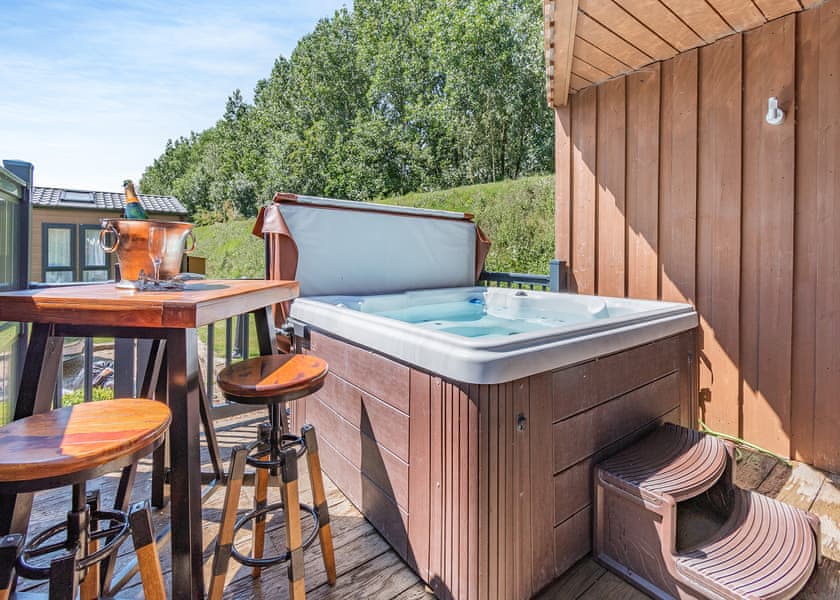 The Cow Shed - Willow Pastures Country Park, Skirlaugh, Nr Hull