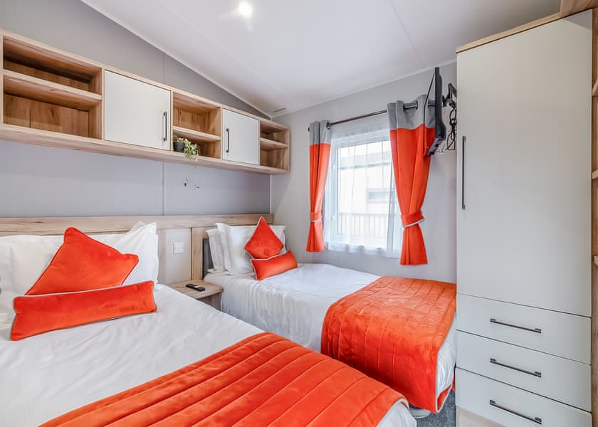 Flat Cap Cabin - Willow Pastures Country Park, Skirlaugh, Nr Hull