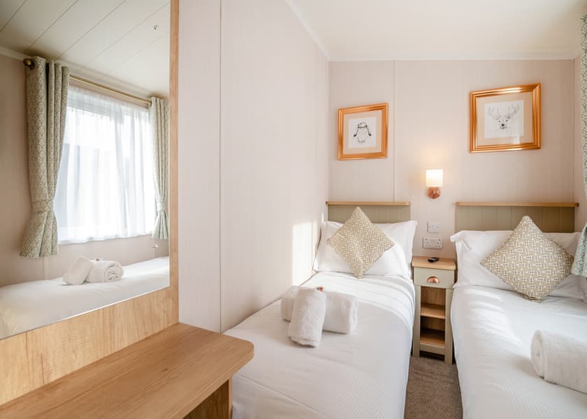 Muddy Boots (Pet) - Willow Pastures Country Park, Skirlaugh, Nr Hull