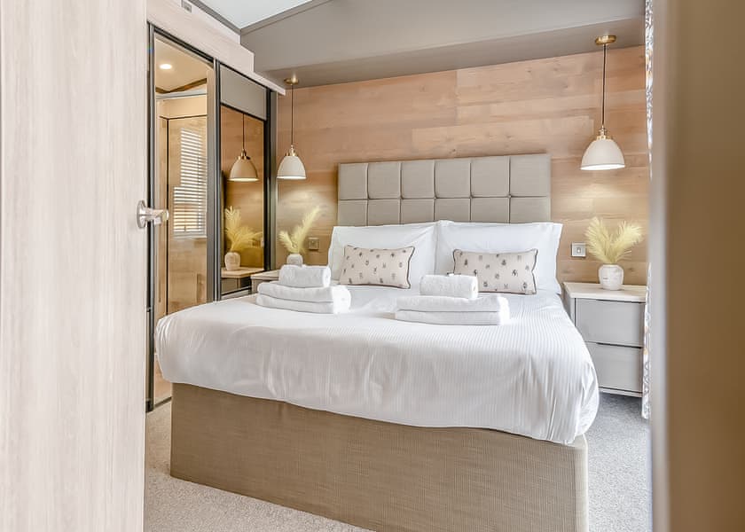 Grumpy Badger (Pet) - Willow Pastures Country Park, Skirlaugh, Nr Hull