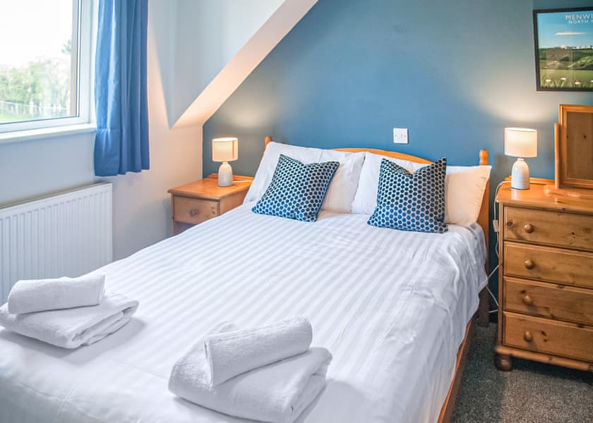 2 Bedroom Apartment with Hot Tub - White Rose Country Cottages, Thirsk