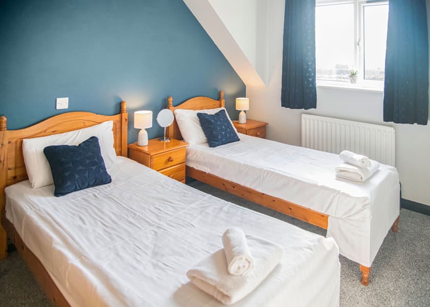 2 Bedroom Apartment with Hot Tub - White Rose Country Cottages, Thirsk