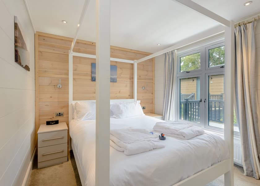 Typical | Nettlestone - Woodside Bay Lodge Retreat, Wootton Bridge, Nr Cowes