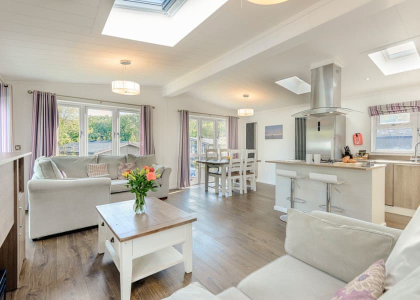 Typical | Nettlestone Premier - Woodside Bay Lodge Retreat, Wootton Bridge, Nr Cowes