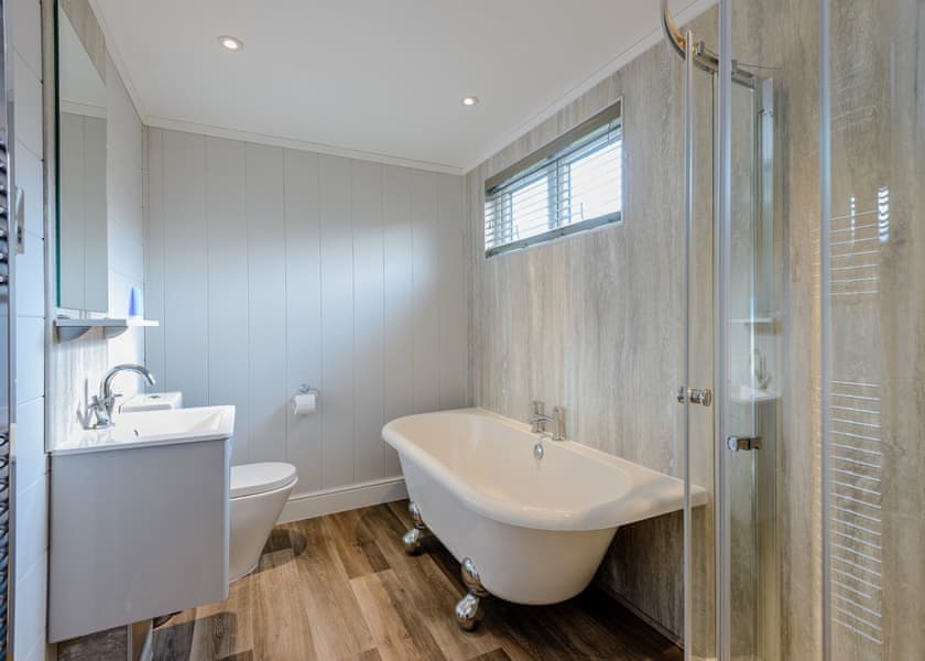 Yaverland Premier - Woodside Bay Lodge Retreat, Wootton Bridge, Nr Cowes