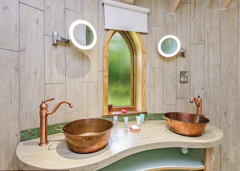 Woodside Bay Treehouse