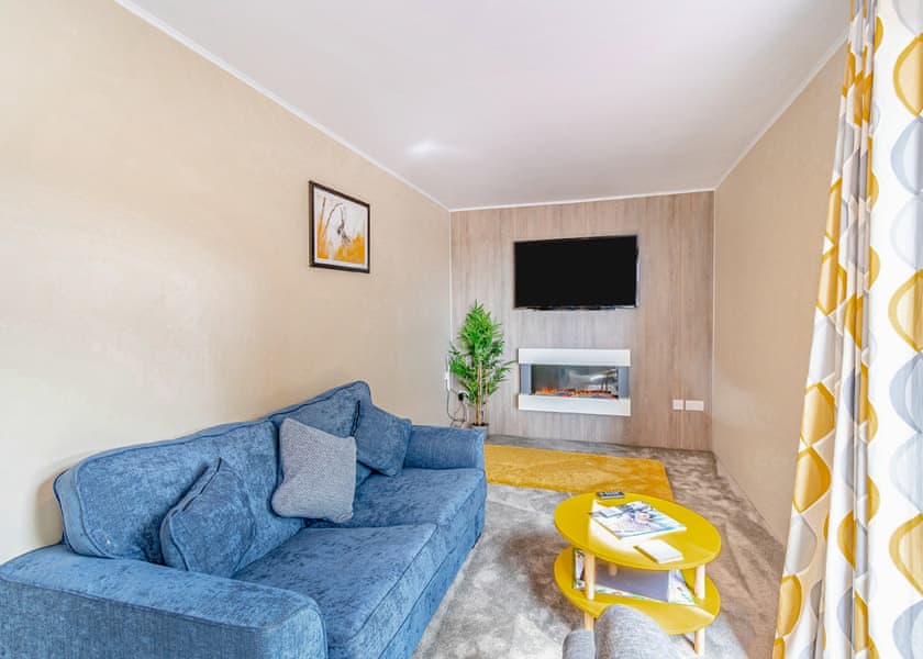 Rowan Boutique Lodge - Woodland Lakes Boutique Lodges, Aughton