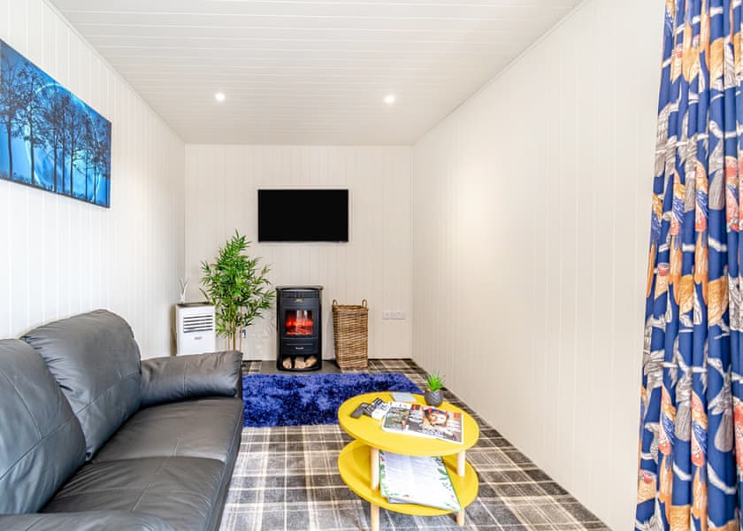 Pine Boutique Lodge - Woodland Lakes Boutique Lodges, Aughton