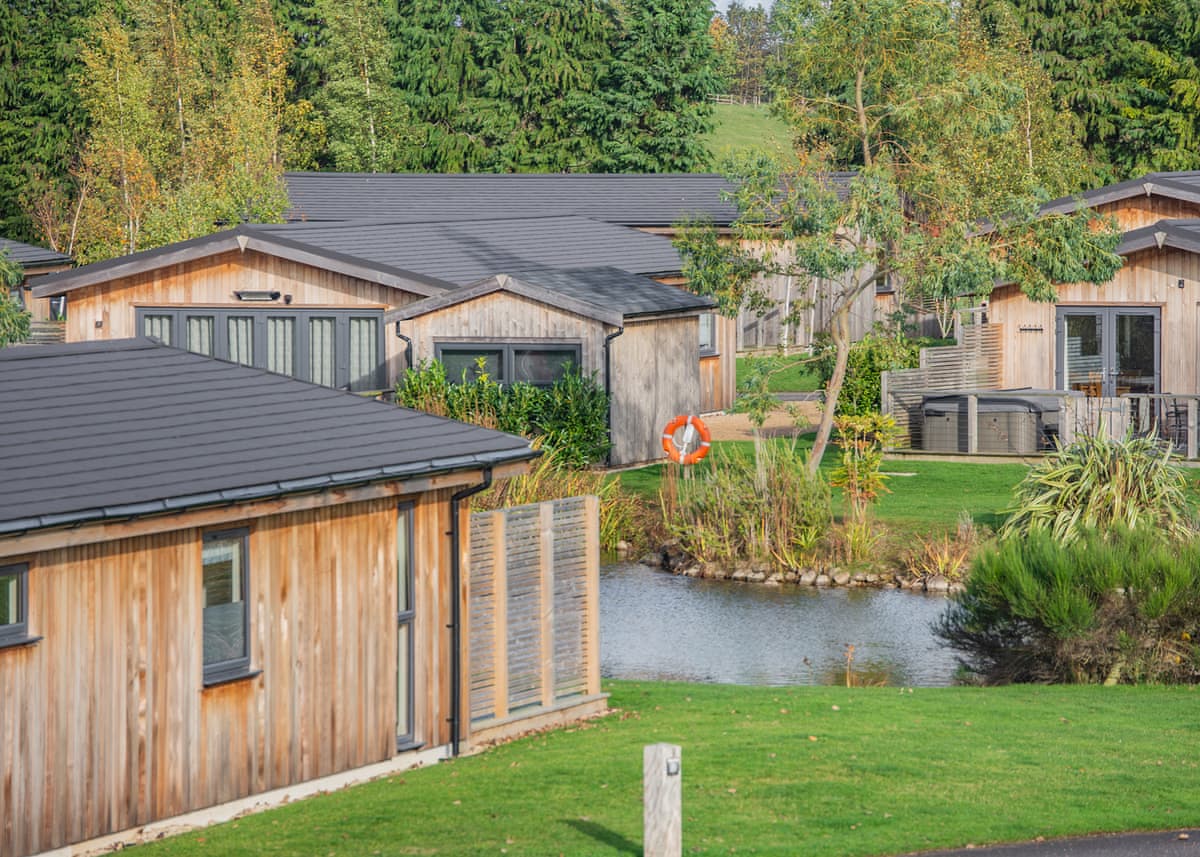 Cedar Retreats - Holiday Lodge in Yorkshire - Image 3