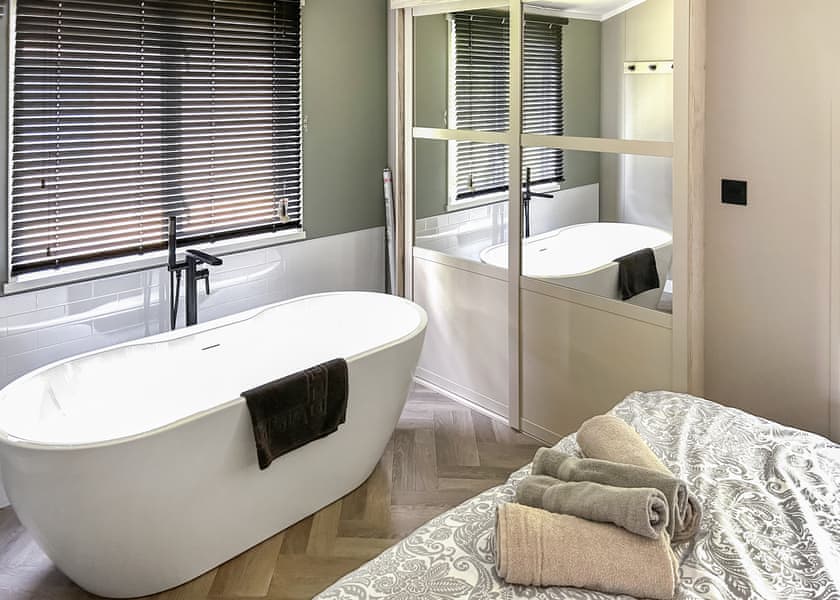 Lumiere VIP - Wold View Country Park, Market Rasen