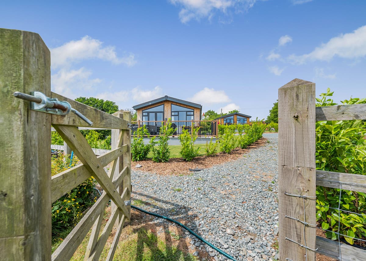 Wynd Hill Hideaway - Holiday lodge in South Wales - Image 5