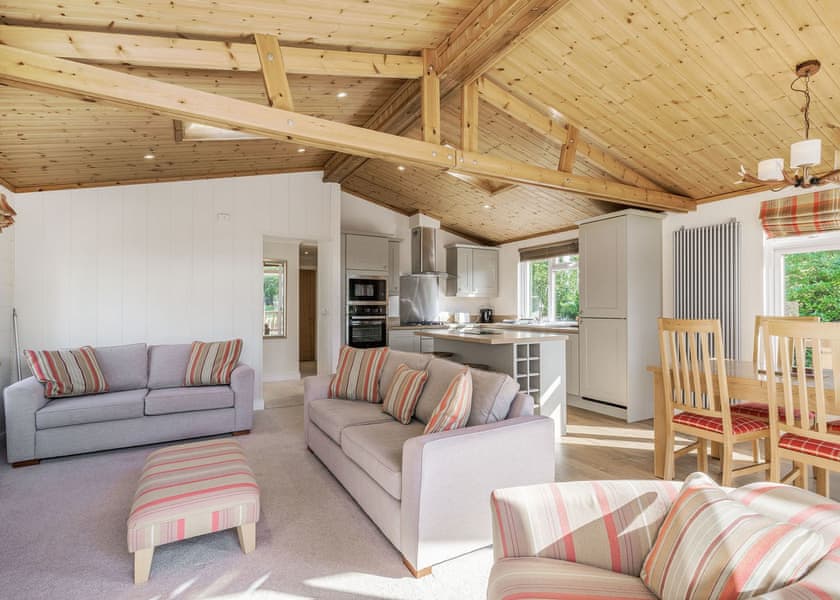 Meadow Field MF1 - Yaxham Waters, Yaxham, Dereham